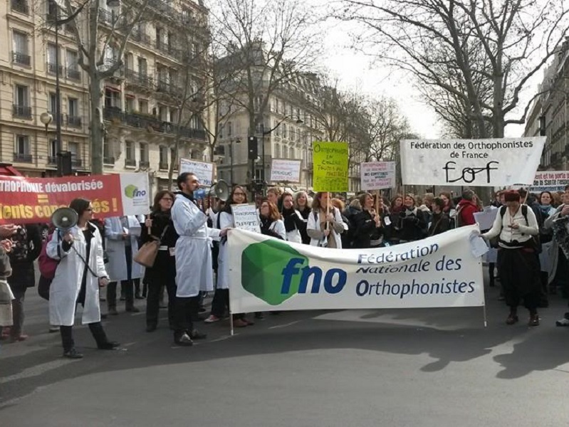La FNO en greve le 13 mars 2015 a Paris appel aujourd'hui les professionnelles a descendre dans la rue